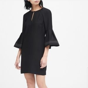 NWT Banana Republic women's  black dress sz 6p